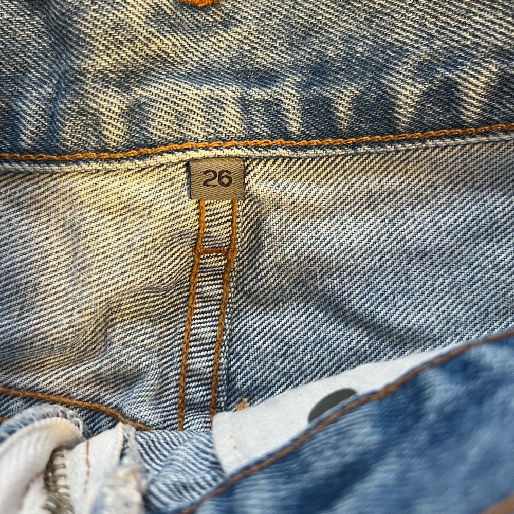 Caramel skirt size 26 ( runs small)